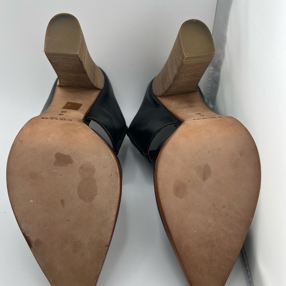 Coach sz 8M Fortune heels - Picture 7 of 12